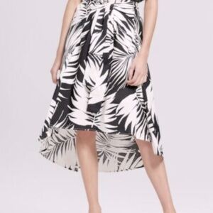Palm Print black and white tie front midi high low Who What Wear skirt size 14